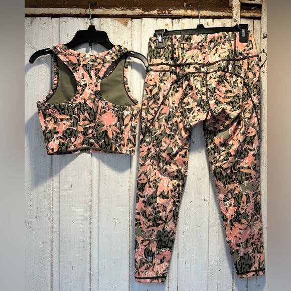 NWOT Sweaty Betty Limited Edition Power Sports Bra and 7/8 Leggings Workout Set - Picture 5 of 13